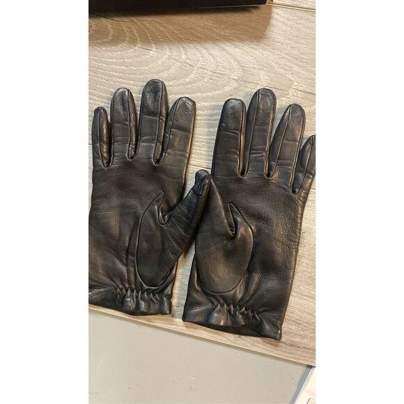 Vintage Chanel Women’s Authentic Leather Chain Gloves Black Size 7 - Picture 7 of 13